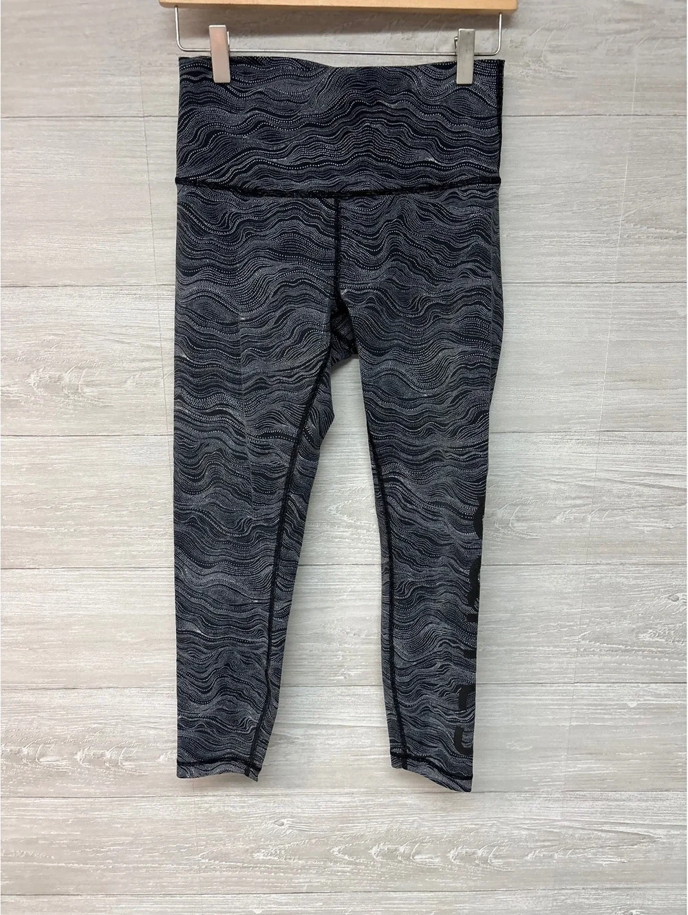 * | Lululemon | leggings. Size 8.